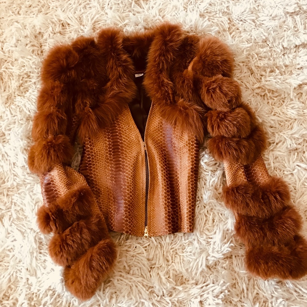 Leather fur jacket/coat